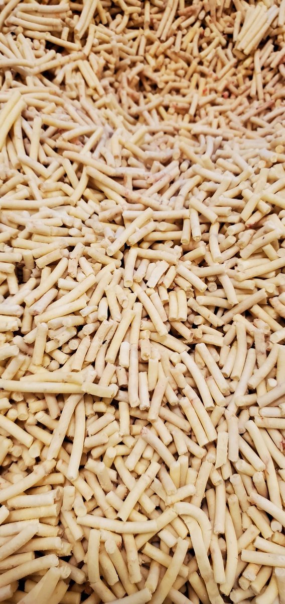 CarneBham's tweet photo. We've got ground suet in stock. Great for savory and sweet puddings or pastries this beef fat is also good to feed to the birds this time of year. https://t.co/SPq7WXi8cG