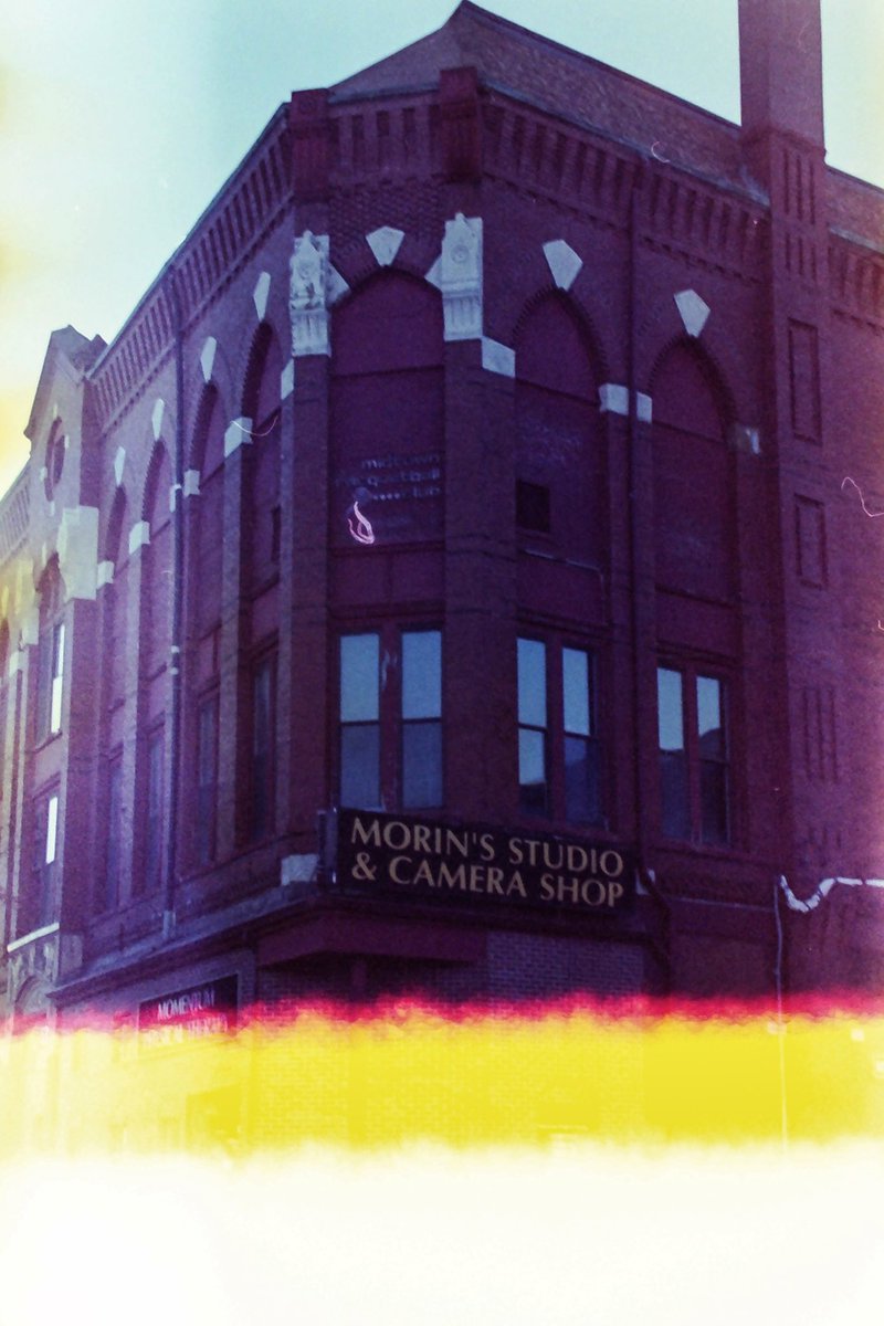 amberkinson's tweet image. Color Slide 35mm cross-processed as C41, shot on Konica AutoreflexTC