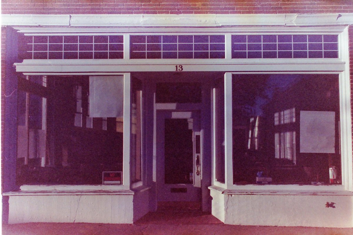 amberkinson's tweet image. Color Slide 35mm cross-processed as C41, shot on Konica AutoreflexTC