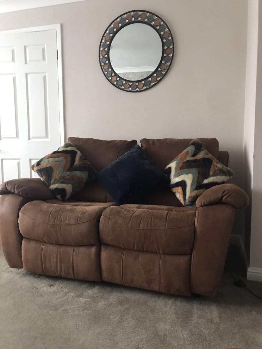 VISITCLEE's tweet photo. Looking for #selfcatering #accommodation in #Grimsby  #Cleethorpes ?
We have 28 fully furnished and equipped properties to choose from 1,2,3,4,5 bedroomed #houses #cottages #apartments #caravans
☎️ +447533550777
The ideal home from home
@CleeTIC @VISITCLEE @DiscoverNEL https://t.co/e2EGq2zqHZ