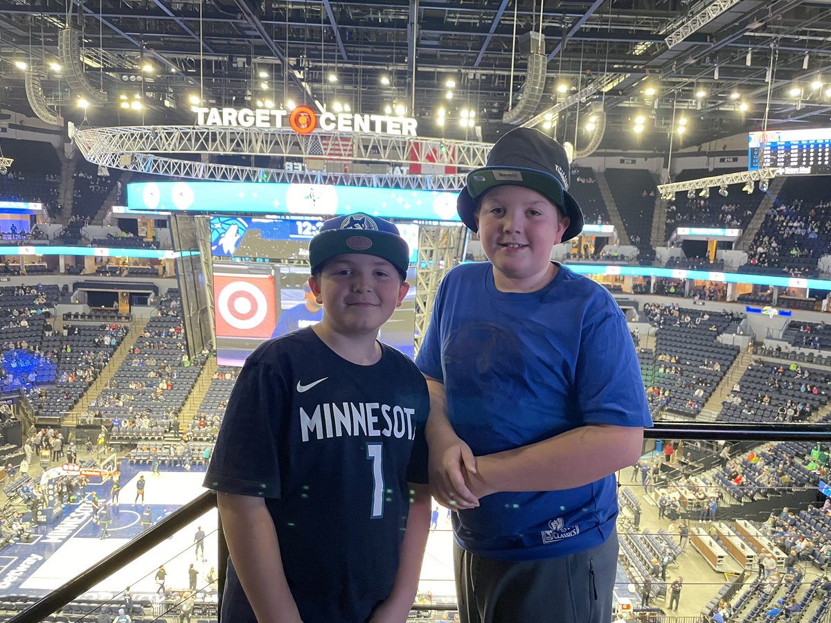 JeremiahStark's tweet photo. #packpix https://t.co/gj1GR6jwzP