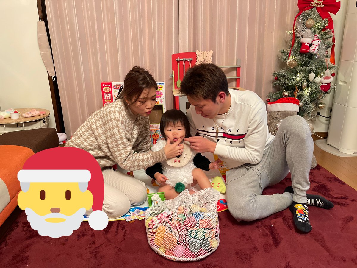 ayaha_chan's tweet photo. 🎄❤️✨🎁🎅 https://t.co/mNsgJeoHe4