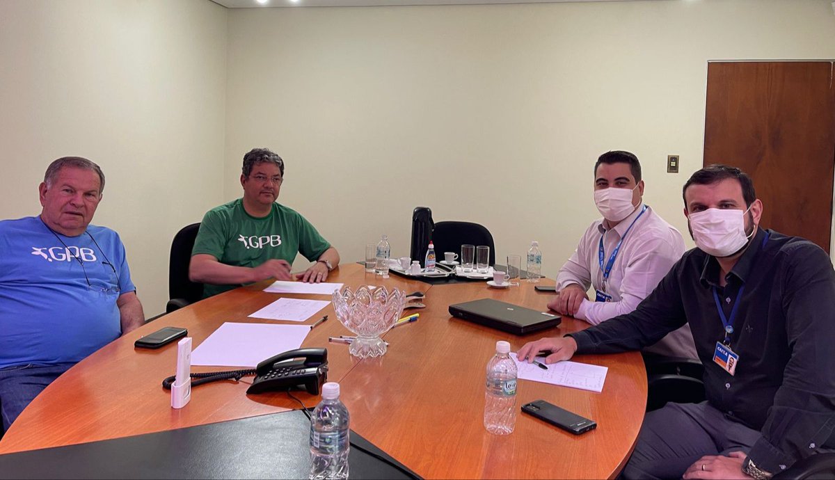 BlogPecuariaJa's tweet photo. O Grupo Pecuária Brasil encerrou suas atividades financeiras no Banco Bradesco e assinou com a Caixa hoje. https://t.co/bOdIeF0H3h