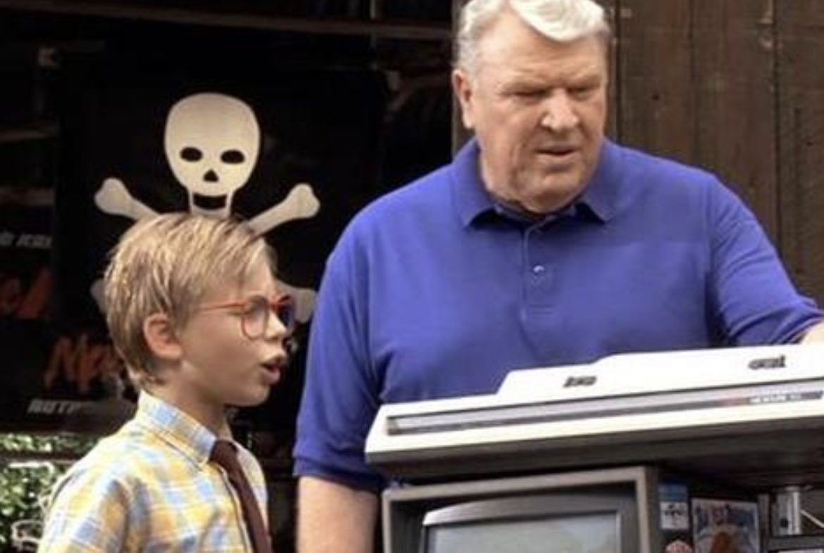 bradythomas23's tweet photo. RIP #JohnMadden https://t.co/QruzX29FBI