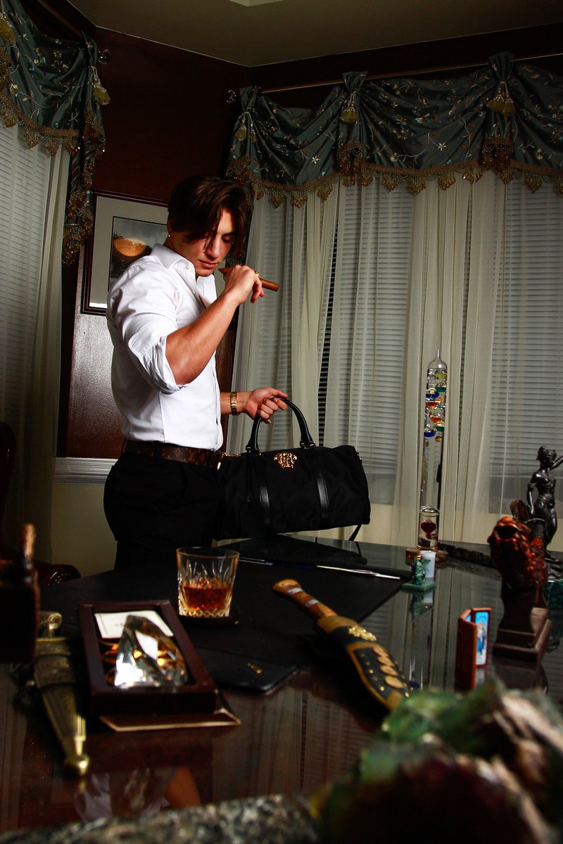 cidra__'s tweet photo. “Revenge is a dish best served cold.” Godfather themed shoot shot by me 🤍🎥 https://t.co/3pQhlcpKFW