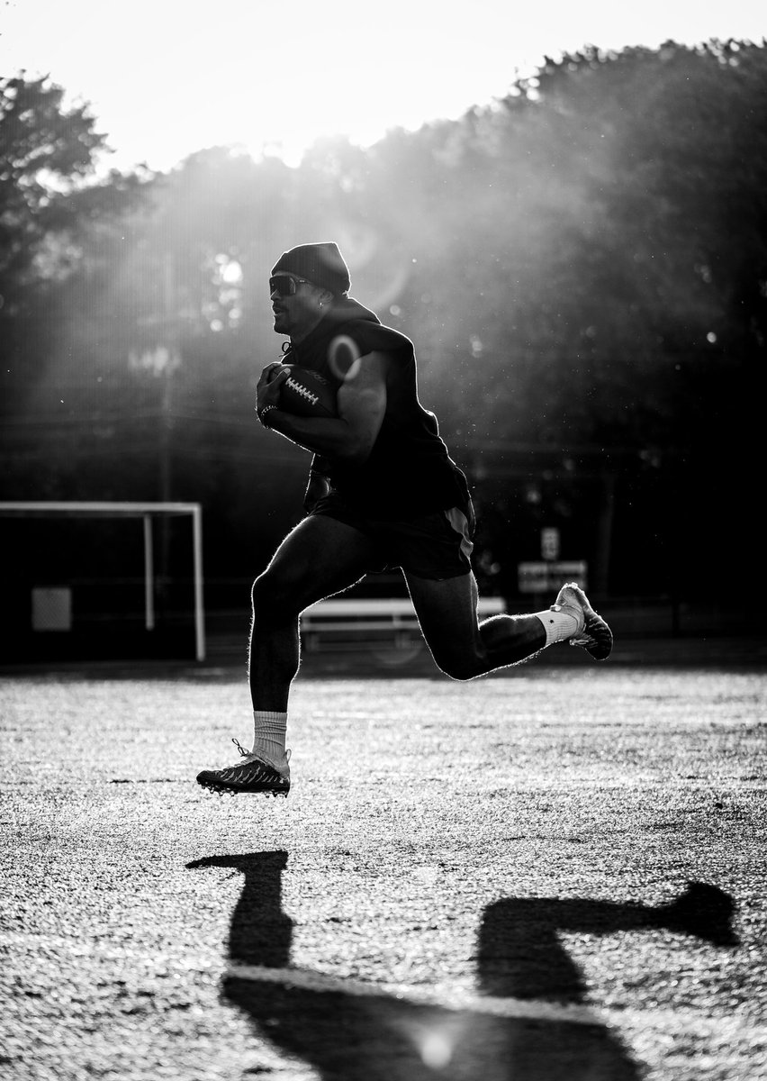 luv_poet's tweet photo. HIM. 

Games are won in the offseason😤#flyJalenfly 

(📸: @dk__create) https://t.co/s4RMjaCtGp