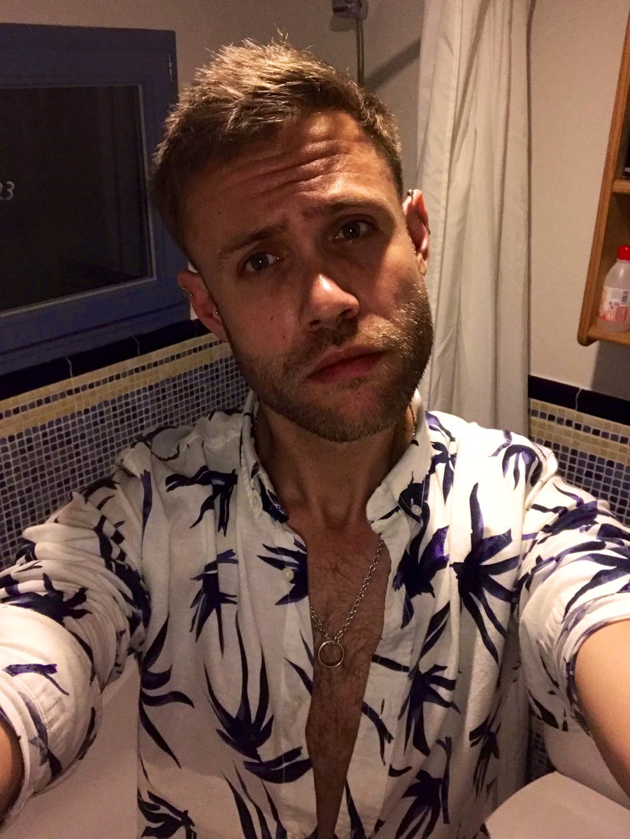 TM023's tweet photo. Bedtime 😴 https://t.co/KMFY1ZRSDf