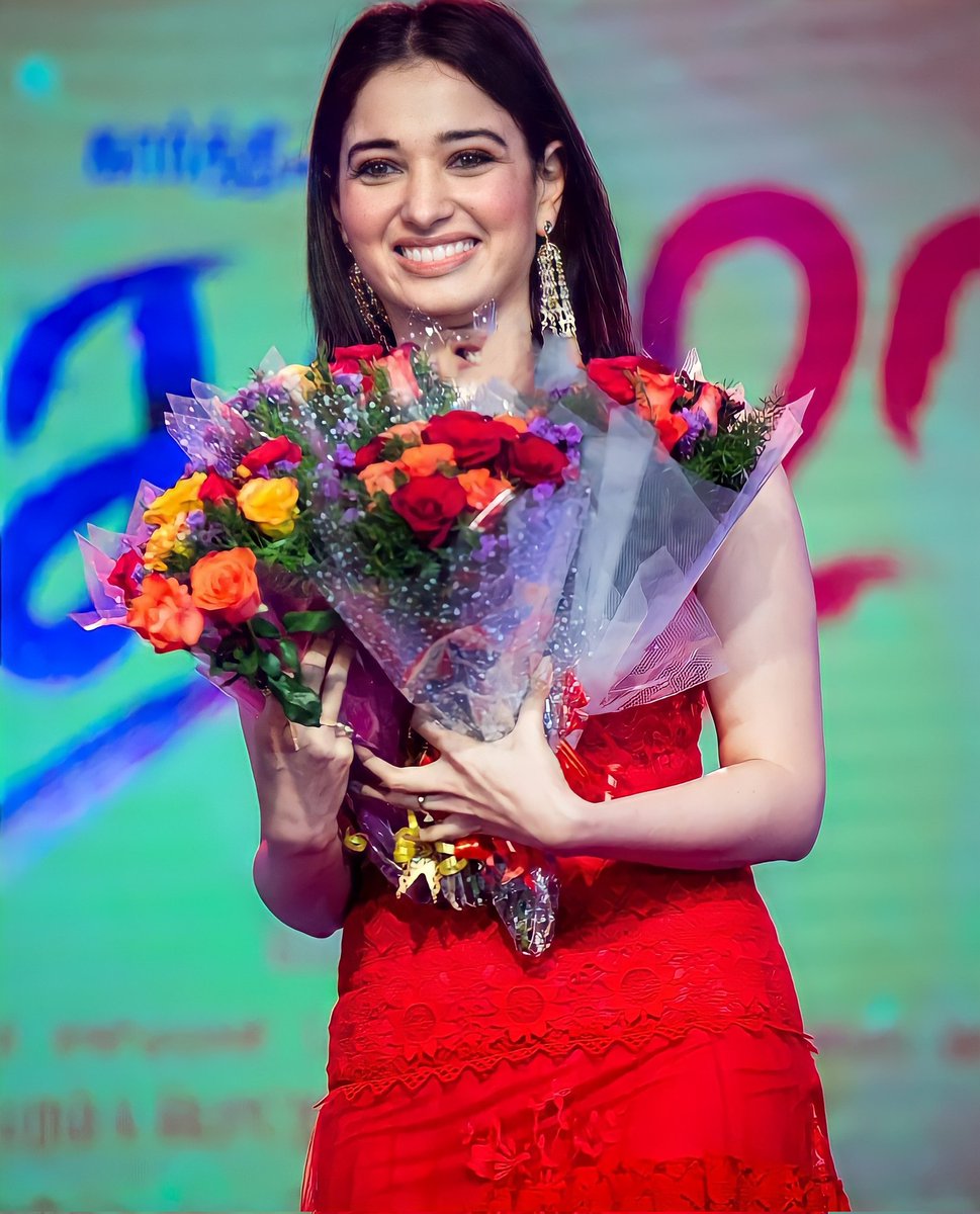 official_stek's tweet photo. @tamannaahspeaks
.

#TamannaahBhatia #Tamannaah https://t.co/sdJmBiNbYc