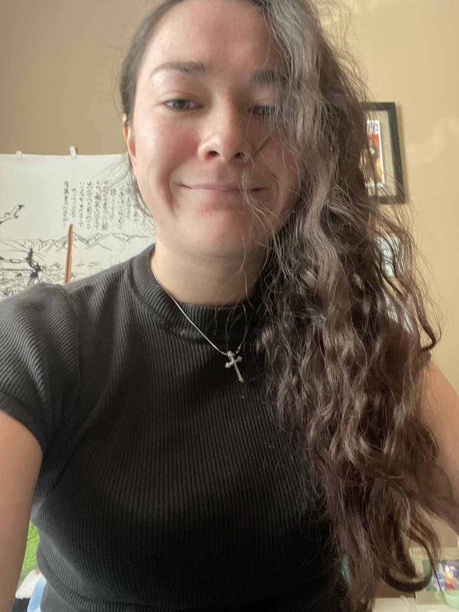 carol_bee2's tweet photo. ~I dOn’T hIdE bEhInD mY hAiR~ https://t.co/5Dcn5tpgd4