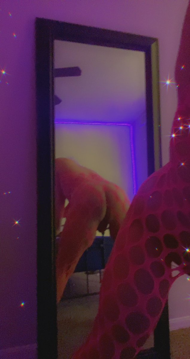 pristinepousse's tweet photo. Thought of the night: Why does the best dick always come from a man who could easily have either fucked me or killed me? 😍😍 I think I’m in love.   #ThugLife #bbc4trans #gaybottom #gapedhole #BreedBlackOnly #prettyandpink https://t.co/Csk5CEIfdj