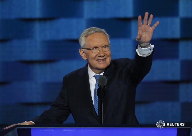 TheRealCzezre's tweet photo. RIP @SenatorReid
Last senator to have a super majority and not take no 💩 in the senate not even from B**ch McConnell https://t.co/Pr3i6NIcQf