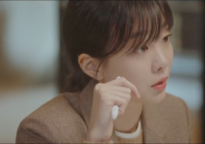 94KINGDAMI's tweet photo. this dami with updo hairstyles 😍

she is really effortlessly beautiful 🥰

#KIMDAMI #김다미 #キムダミ #金多美 #OurBelovedSummer #OurBelovedSummerEp8 #그해우리는 https://t.co/s1ZdNHuHjX