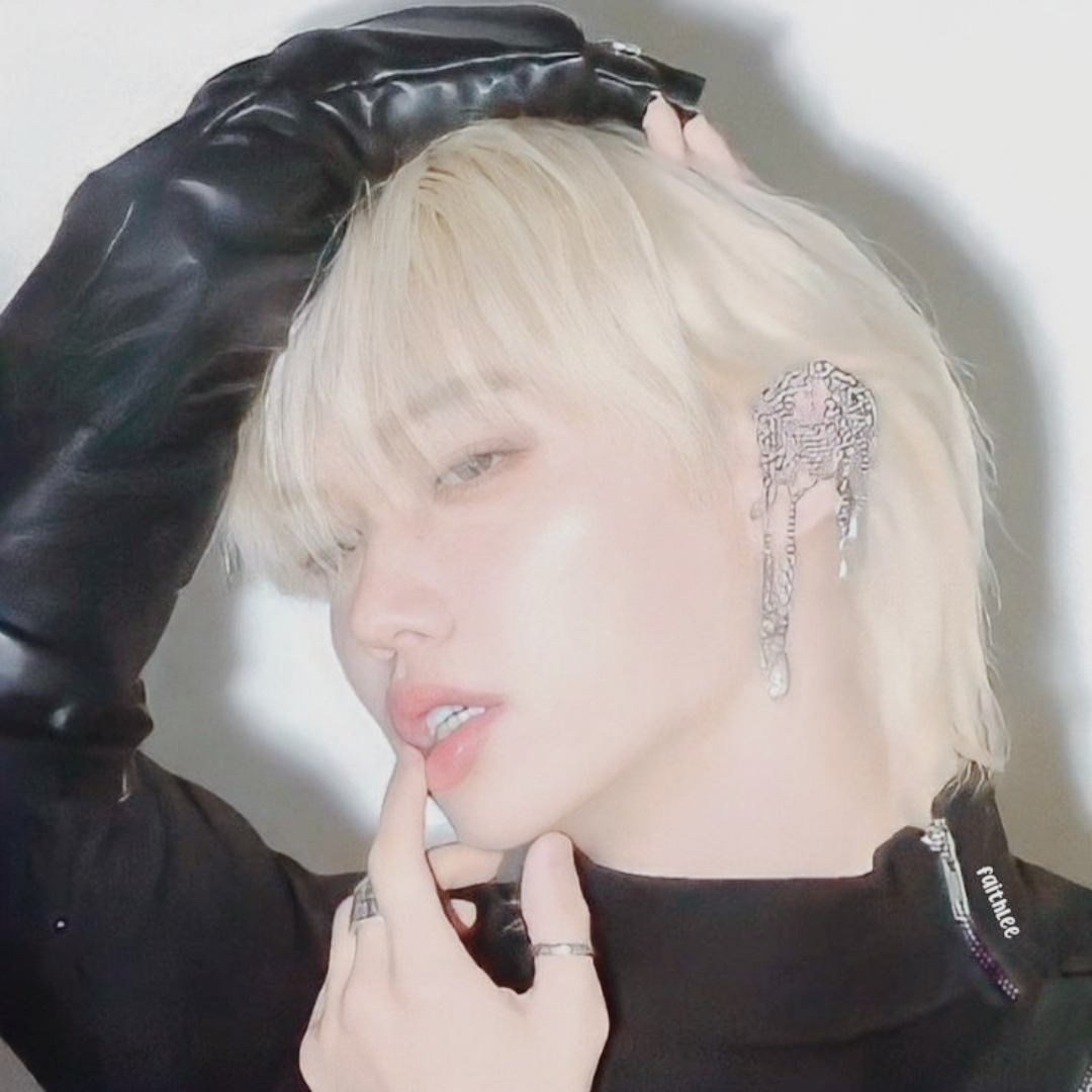 𝖪𝖨𝖬 𝖳𝖠𝖤𝖶𝖠𝖭𝖦 (@ftreking) on Twitter photo 