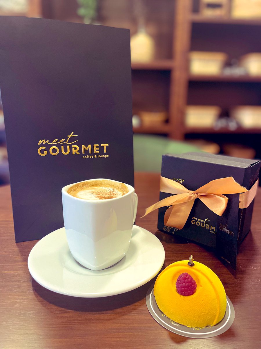 JWMarriottQuito's tweet photo. Visítanos en nuestra renovada cafetería Meet Gourmet y deléitate con los más deliciosos postres de la ciudad. 

Lunes a viernes de 07h00 a 20h00 

#MeetGourmet #jwmarriottquito #coffee #dessert https://t.co/433Bx8QdNZ