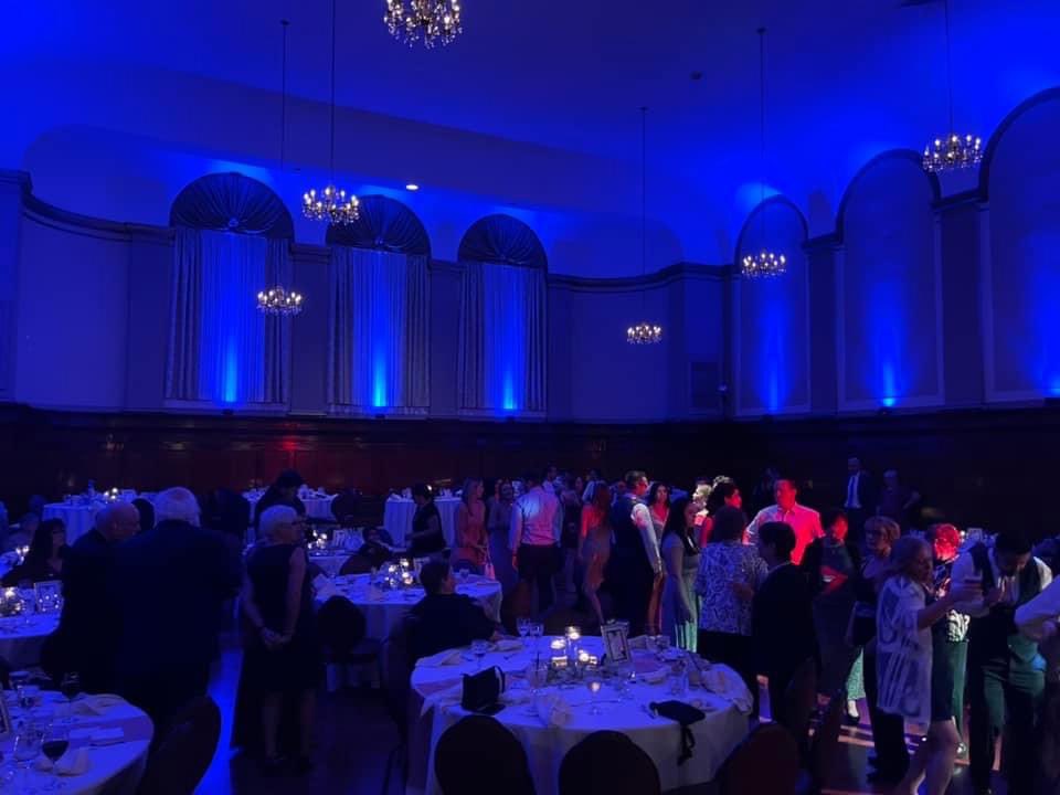 VisitMercerCoPA's tweet photo. Looking for a gorgeous venue to celebrate your next big event⁉️ 
@TheCorinthian1 
✅Wedding 💍 
✅ Birthday Party 🎉 
✅ Shower 👶 https://t.co/oITiCOyX6S