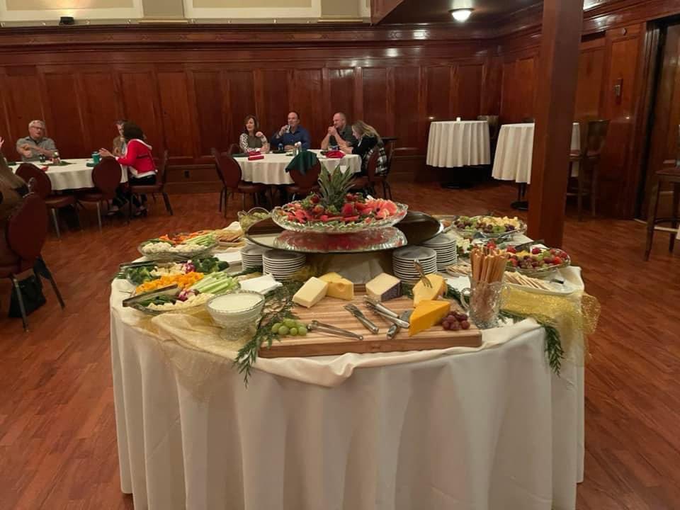 VisitMercerCoPA's tweet photo. Looking for a gorgeous venue to celebrate your next big event⁉️ 
@TheCorinthian1 
✅Wedding 💍 
✅ Birthday Party 🎉 
✅ Shower 👶 https://t.co/oITiCOyX6S