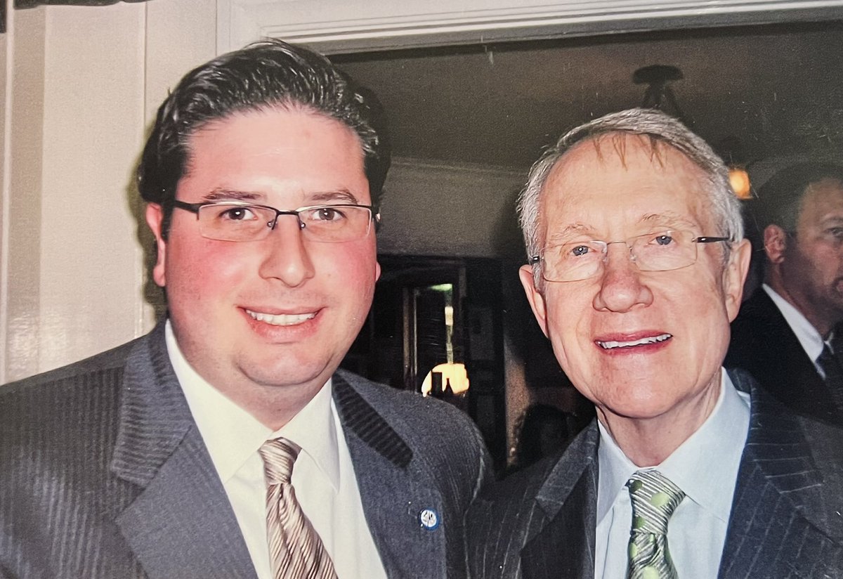 ArdyKassakhian's tweet photo. RIP Senator Reid. Another strong voice for human rights and working class Americans gone. Among his notable work, he openly questioned the State Department on anti-ArmenIan Matt Bryza's work as Amb. to Azerbaijan. #SenatorReid #SenateLeader #Nevada #ArmenianGenocide https://t.co/ZizqP2M5UI