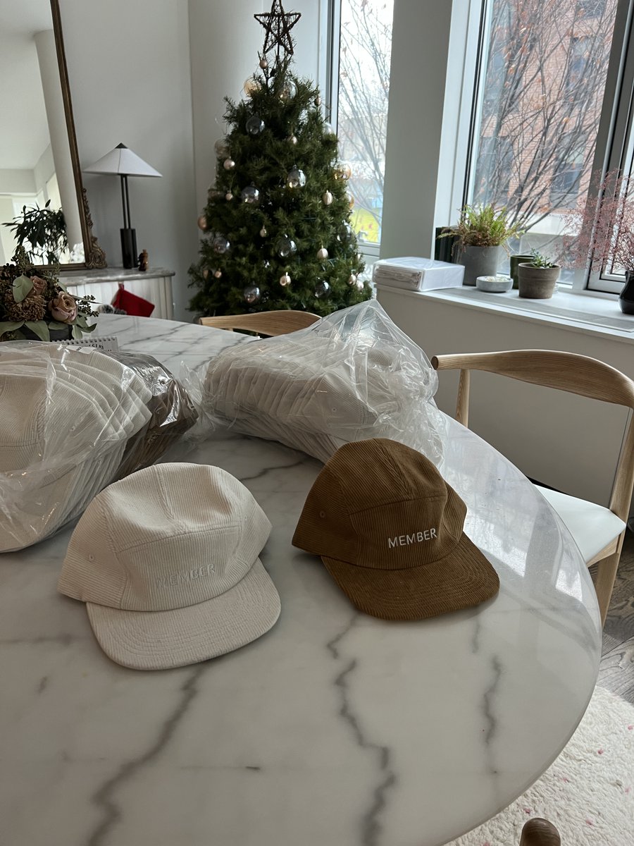 redactedeth's tweet photo. gm to all my Members who are getting their merch sooner rather than later https://t.co/xU7IlBFlWp