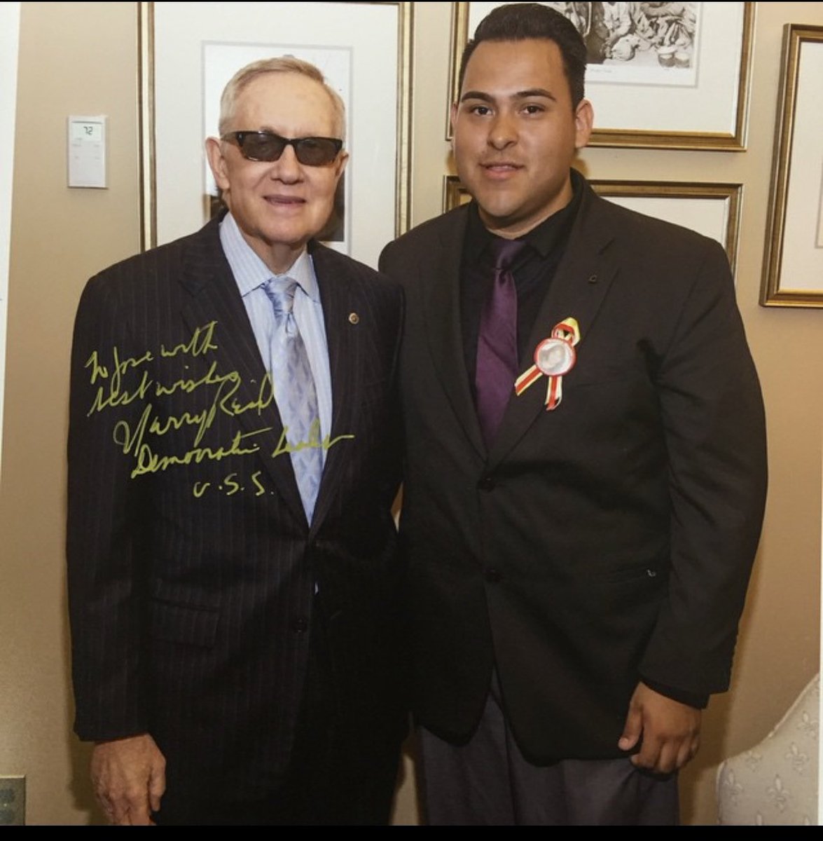 josemacias8's tweet photo. Dream Big Battle Born Heroe 
Rest in paradise Abuelito 😭😭😭😭
My heart broken by the news sending love to the Reid family. This a a big loss for our state. Thank you abuelo for fighting and giving a voice to our familias. 
#dreambig #reidmachine #abuelito https://t.co/r9Kheo7ngD