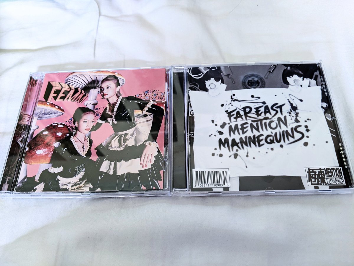 femmportal's tweet photo. Daily-chan's copies of Femm-Isation and PoW!/L.C.S. arrived today!
Collection complete 🥰
#FEMM #DailyFEMM #Femmisation #PoW #TokyoGirlsAnthem https://t.co/mAxfRT2sEs