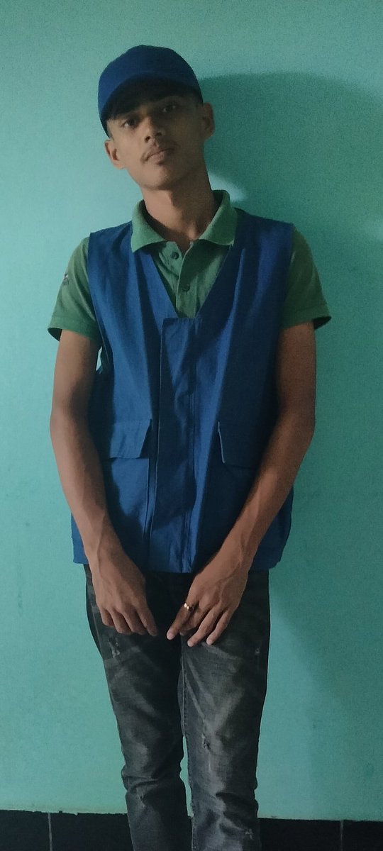 RoShweMaung2's tweet photo. #Oops Refugees Life# https://t.co/3Ion8sbfoC