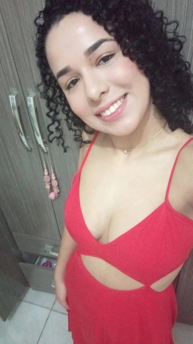 SterGonalves1's tweet photo. Toda gatinha 🥰 https://t.co/ZnvZpzferp