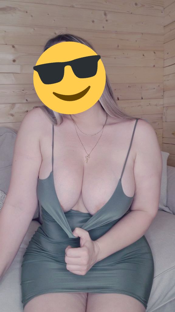 misswinda6's tweet photo. Melar banget 🥲 https://t.co/Z38MlnNXKY