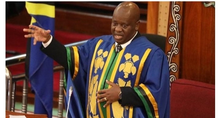 Tofauti yetu kubwa na Mh Rais SSH iko ktk madai ya Uhuru wa Kisiasa, Demokrasia,Katiba mpya na Haki za Wafungwa wa Kisiasa akiwemo Mkti Mbowe.Lakini kama kuna ugomvi kati ya Job Ndugai na Rais SSH , bila shaka anayepaswa kusaidiwa ni SSH.Ndugai ni mzigo mzito sana katika Nchi.