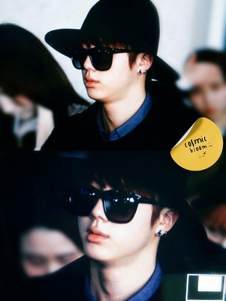 _Timeto_JIN's tweet photo. 141230 인천 공항 입국 석진

#JIN #진 #석진 #김석진 #방탄소년단 @BTS_twt https://t.co/g5JWYmgtgt