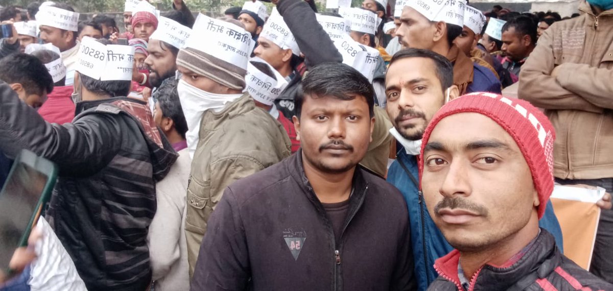 Saurabh23621058's tweet photo. माननीय #मुख्यमंत्री जी #68500_शिक्षक_भर्ती की बची हुई सीटों को #21 #मई_30_33_शासनादेश पर भरने का कार्य करें छात्र एससीईआरटी लखनऊ पर अनवरत धरना दे रहे हैं आप की महान कृपा होगी @kpmaurya1 @drdwivedisatish @abplivenews @PMOIndia @myogiadityanath https://t.co/KZ7qh1yKnG