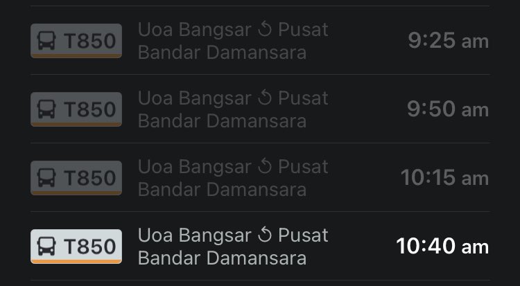 ariffdanial's tweet photo. @AskRapidKL Saya sampai di station bangsar 9.45. Bas sampai 9.50 keadaan macam ni. Dah dekat sejam dan saya masih di station. Bas 850 satu lagi ada disini tapi kata hanya boleh gerak 11am? Kenapa tak ganti je, system apa ni? Driver pun tak bagitahu bas rosak. Bazir masa. https://t.co/PbCOvYDLIY