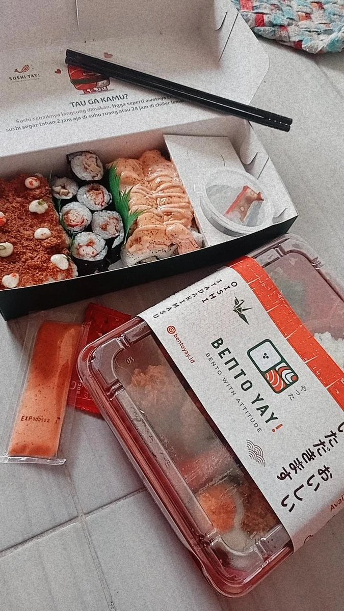 hi_cielle's tweet photo. @zhiabiseva @FOODFESS2 @cleeyyooo @bhitabvl ini juga barusan digofud cuma 13k 
mana aku sendirian dikos lagi 😭😭😭🔫 https://t.co/TOlgDUWpSj