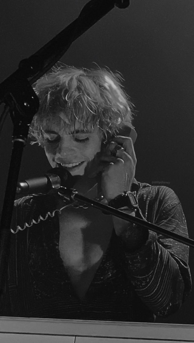 akisstomm's tweet photo. •°•°•26 fotos x 26 años de Ross •°•°•
                          ❤❤❤ https://t.co/U6YRggQ2Fm