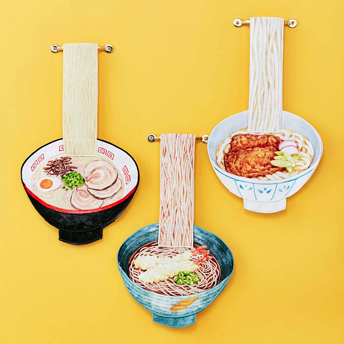 matomeno's tweet photo. [ブログ更新] とんこつラーメンで汗を拭きます。YOU+MORE! 食欲そそる麺タオルの会 https://t.co/7HqhHgJl25 https://t.co/gMFDBsn6JO