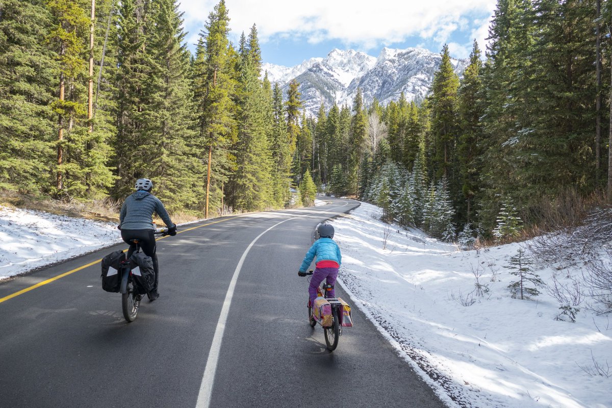 TMDGreer's tweet photo. @BikeBikeYYC Biggest surprise was riding the canal to Chestermere - more picturesque than expected. Longtime wishlist was Edmonton River Valley to Ainsworth bridge. Always a favourite is the Bow Valley Parkway. https://t.co/ec73Q3DrLK