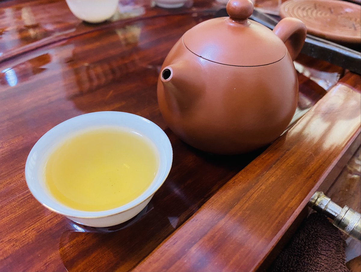 OrganicteaL's tweet photo. "Snow flake" orchid fragrance is high-definition and refreshing. Deeply loved by the majority of tea friends, it tastes very fragrant, with strong and lasting flower fragrance; long lasting #tea #oolong #gongfucha #teatime #teafarmer #chinatea #tealife #teaaddict #cha #yoga #tee https://t.co/o62FrLBr2L