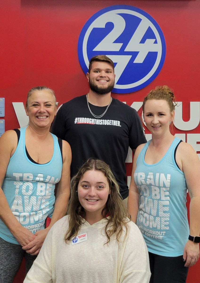 1Teraseta's tweet photo. Best gym buds ever!!!
#woalawrenceburg 
#woa247 https://t.co/VqdTzo0svp