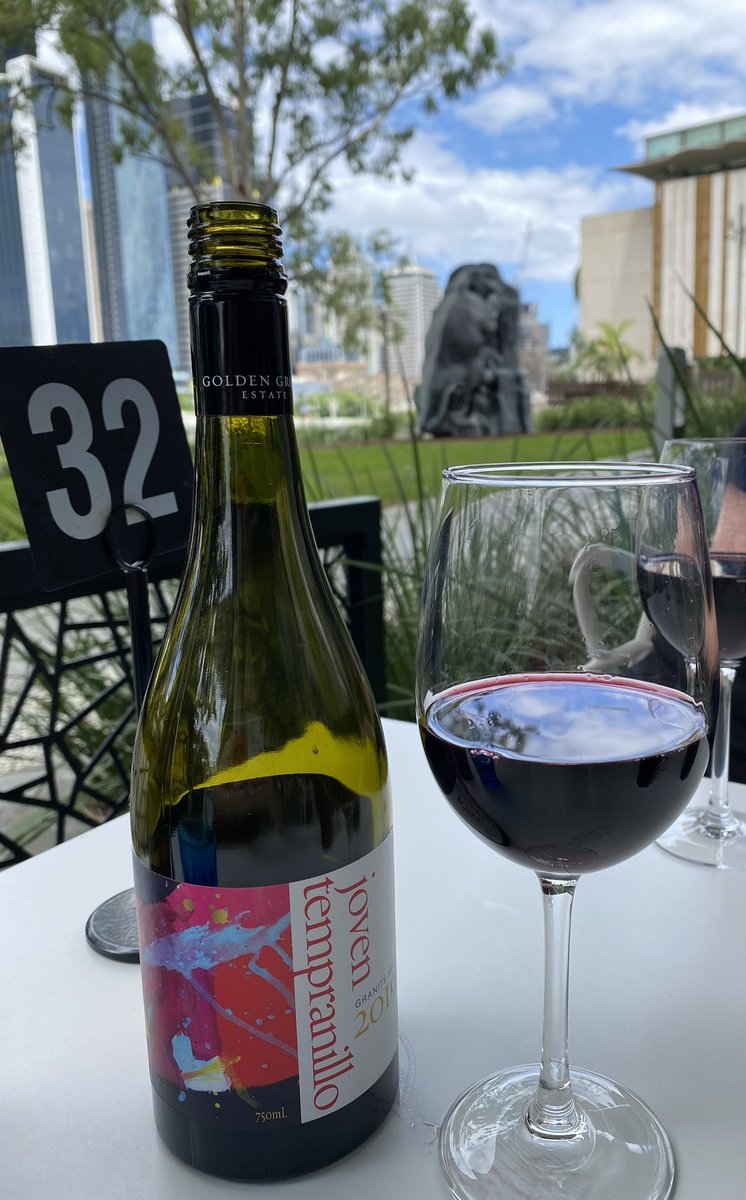 Spencer Howson 📻 tweet media