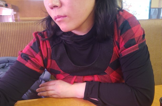 久しぶりのふたりっきりのデート👩&zwj;❤️&zwj;👨  回転寿司屋で昼食 コロナ対策で回転してないけどね  蛸と蝦蛄  うん、美味  これからお店を出たらホテル🏩へ直行しますよ～☺️  動画撮影する予定です。 https://t<a href="/tag/myxanniversary"class="tags"><span>#myxanniversary</span></a>