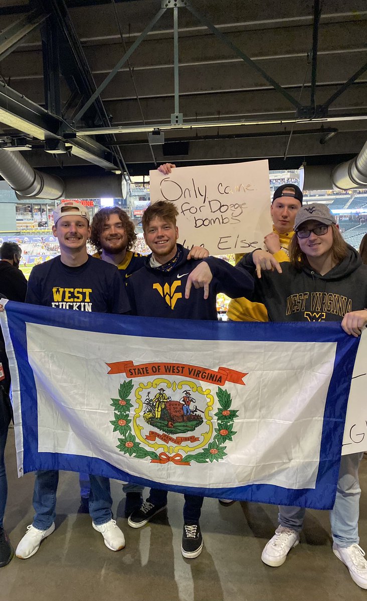 Logan Embacher tweet media