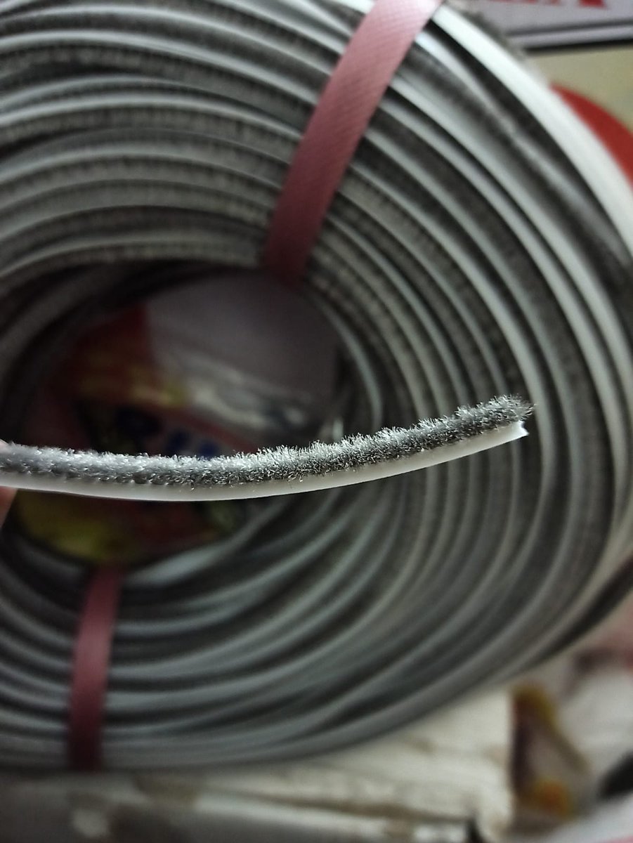 DorwinCo's tweet photo. Woolpile /(Brush-Rubber):- 
      
Available for all aluminium sections , running sizes :-

7.450,9.800,6.500,5.500,6.8x5,etc. 

Quality - Indian &amp; Imported

-Acts as barrier against Dust,Water,Noise &amp; Vibration
-Ozone Resistant &amp; UV Stabilised
-Avoids Rattling of Sliding Windows https://t.co/E7CaUxYsEL