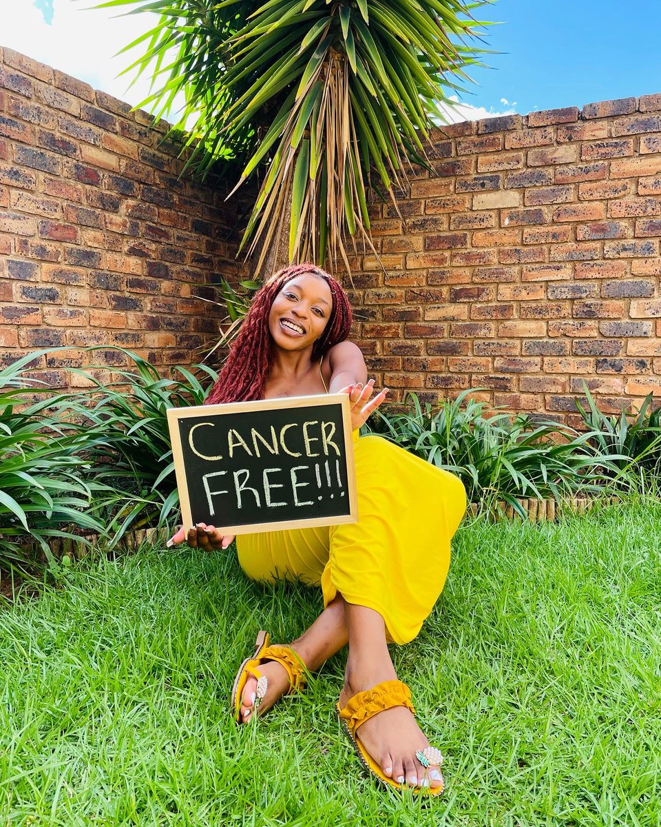 Monaydene's tweet photo. I’m finally brave enough to share this, Beat Cancer at 23! 🥺💛🎗 https://t.co/HP6Pq2rWF6