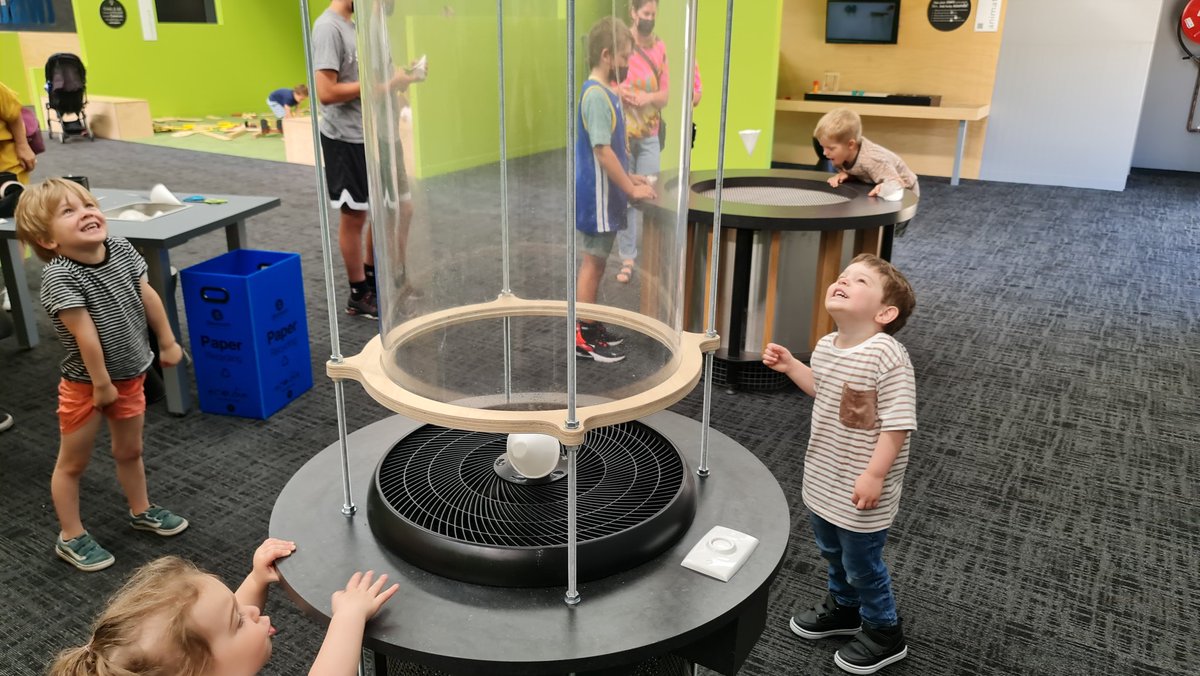 jamiegal's tweet photo. Happy 4th birthday to my sweet, smart, funny little boy. He's the best surprise life has given me. https://t.co/3wEgg0pQJ9