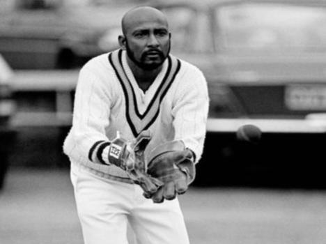 Here\s wishing Syed Kirmani a happy birthday. He is a member of India\s 1983 World Cup winning team. 