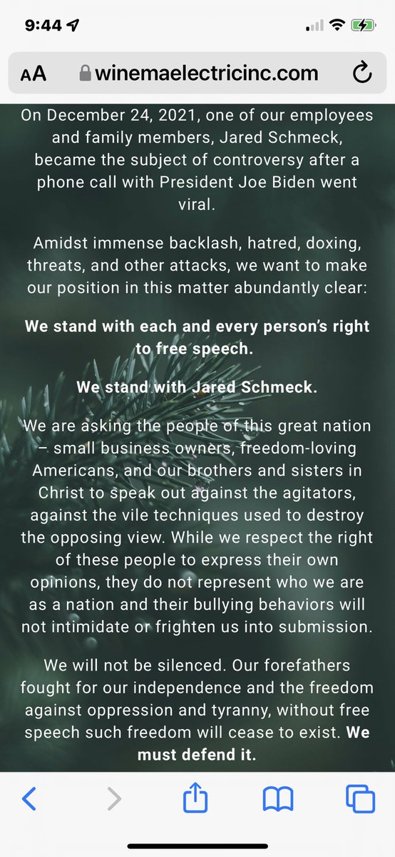bayliemac's tweet photo. Parents of Jared the Schmuck aren’t upset with their son telling the POTUS to F off on Christmas Eve in front of his kids, they stand with him, even if he tanks the family biz..because free speech and shit!  😳 #JaredSchmuck #LetsGoJared https://t.co/gyKu0C9utI