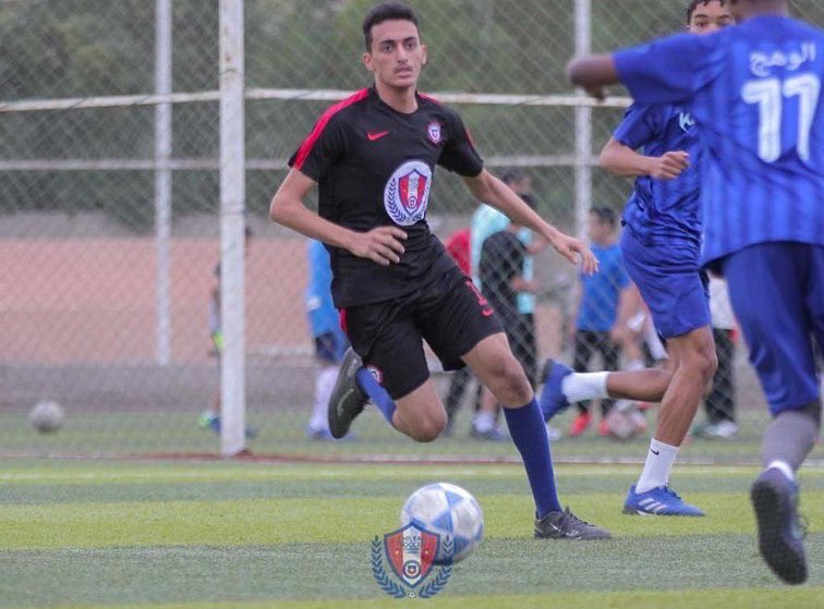 ChileanAcademe's tweet photo. 🇸🇦⚽️🇨🇱 

بطولة الاساطير الشتوية 🏆

للاشتراك : 

0533111800 

سجل واستمتع والتطوير مسؤوليتنا 

#الاكاديمية_التشيلية 
#chilean_soccer_academy https://t.co/EBwKYDVYTz
