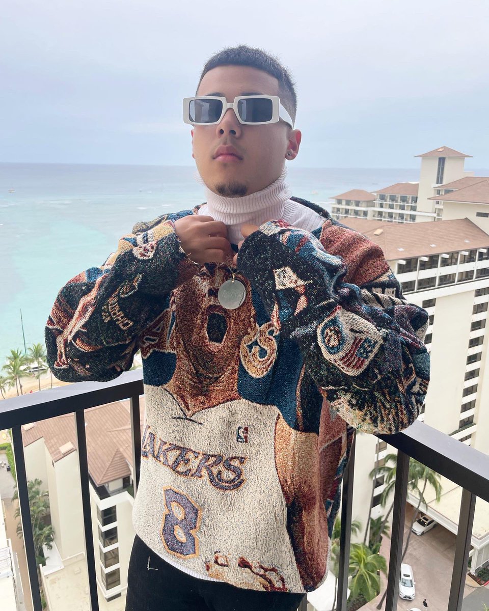 therealjstar_'s tweet photo. HAPPY BIRTHDAY TO THA BOY 🎂 BLESSED 2 SEE ANOTHA YEAR https://t.co/5LFCkcpN6h