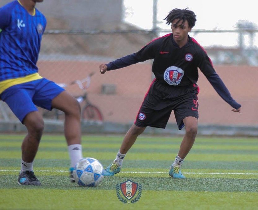 ChileanAcademe's tweet photo. 🇸🇦⚽️🇨🇱 

بطولة الاساطير الشتوية 🏆

للاشتراك : 

0533111800 

سجل واستمتع والتطوير مسؤوليتنا 

#الاكاديمية_التشيلية 
#chilean_soccer_academy https://t.co/Io81vvM5PT