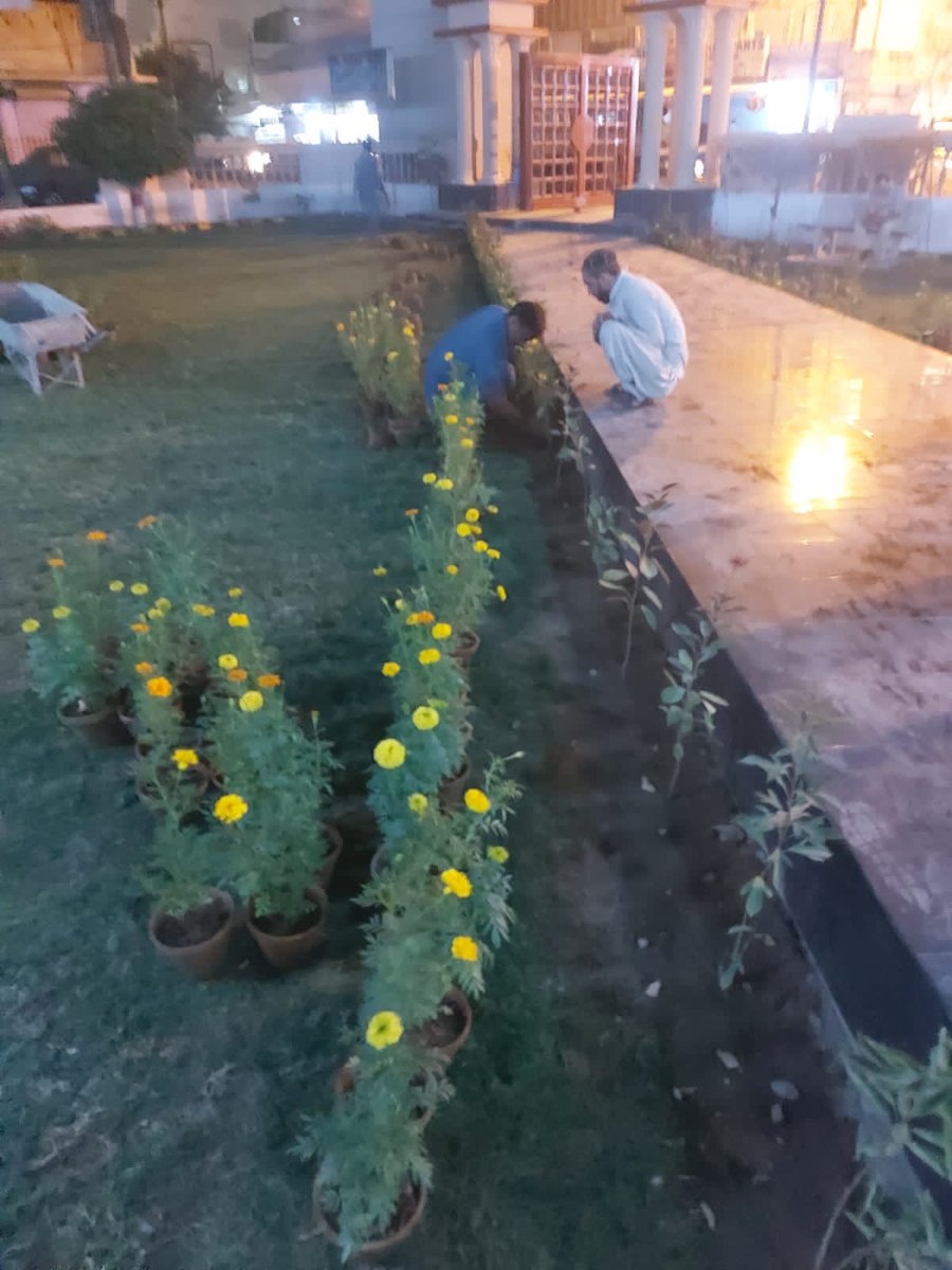 Project100Parks's tweet image. Bagh e Arfa Block 7 F.B Area is our #Project6 of #Project100. A park found complete abandoned and in ruins was revived back to life and colours. #karachiworks #sindh #greenerkarachi