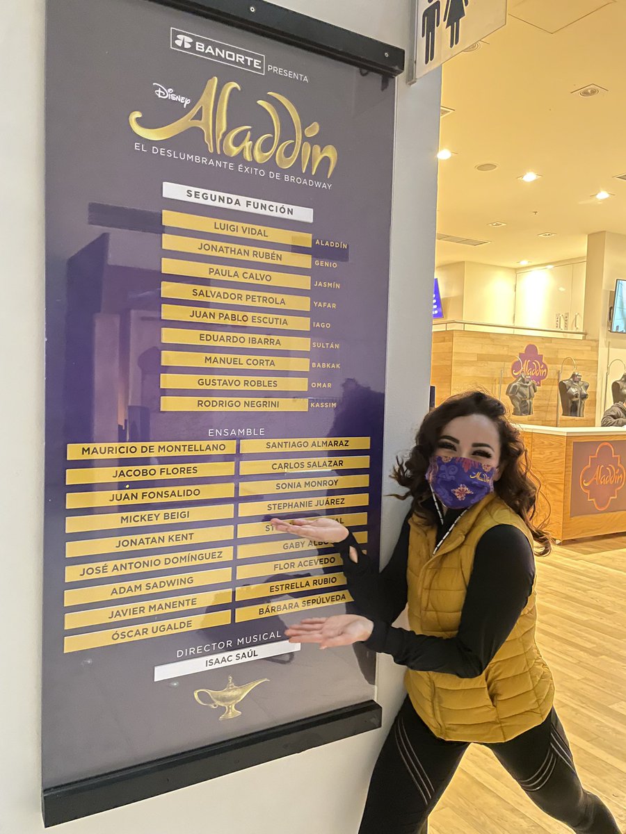 _stephjuarez's tweet photo. Un sueño hecho realidad. ✨
Estamos en #Aladdin 💜
@EscenarioOCESA https://t.co/0yM36EBrsA